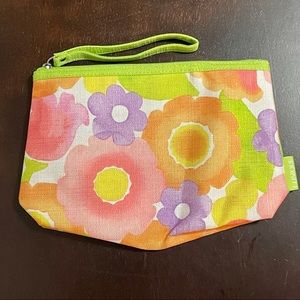 Clinique NWOT Large Floral Make-Up Bag
